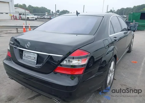 2007 Mercedes-Benz S 550 from USA, damaged, VIN WDDNG71X27A110824